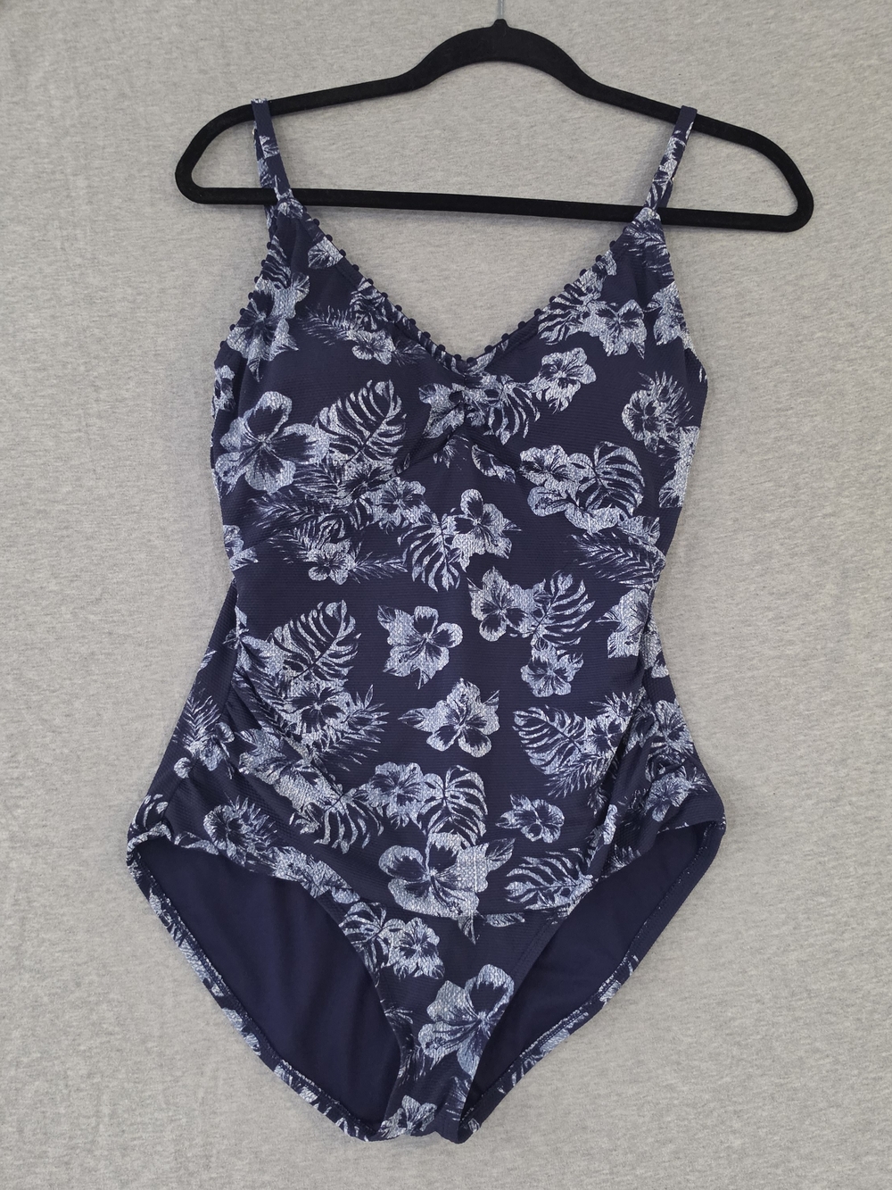 Tommy Bahama Navy & White Tropical Floral One-Piece - Picture 4 of 10